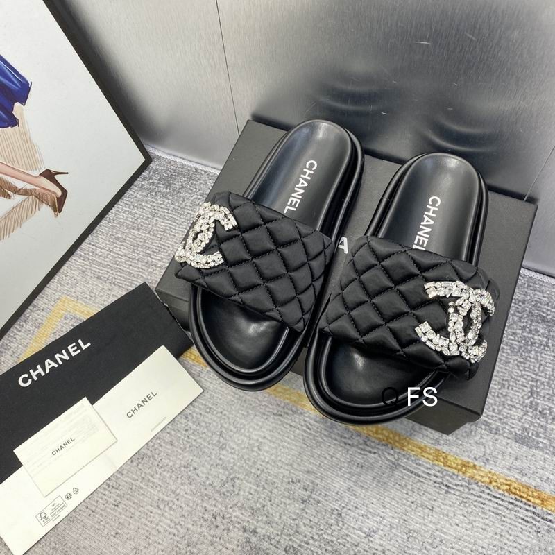 Chanel Women's Slippers 102